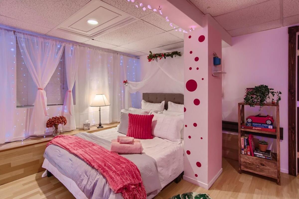 Barbie'S Dream Apt In The City Sacramento Eksteriør billede